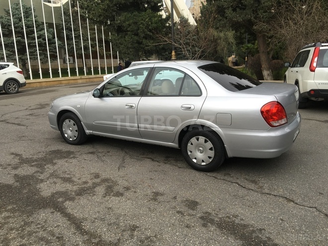 Nissan Sunny 2010, 153,000 km - 1.3 l - Bakı