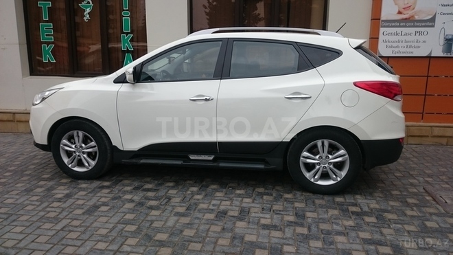 Hyundai ix35 2010, 85,000 km - 2.0 l - Bakı