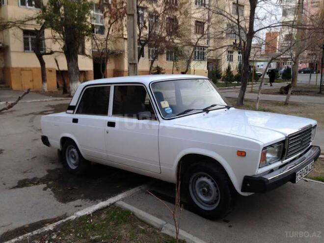 LADA (VAZ) 2107 2009, 26,000 km - 1.6 л - Sumqayıt