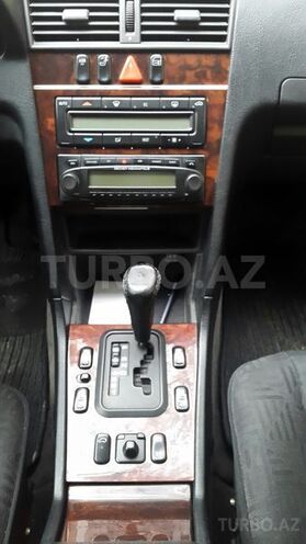 Mercedes C 240 1997, 286,000 km - 2.6 l - Bakı