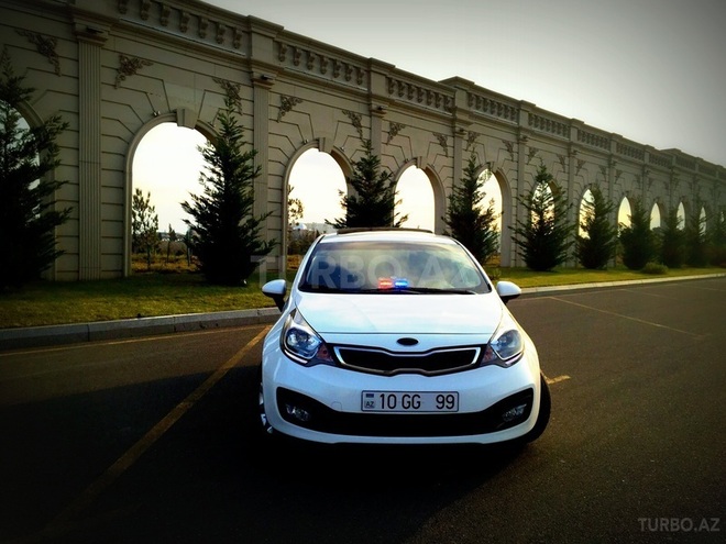 Kia Rio 2014, 42,500 km - 1.4 л - Bakı