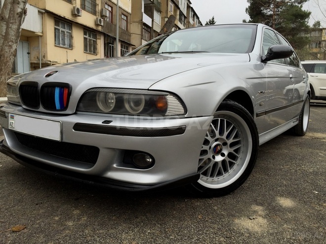BMW 525 2002, 186,000 km - 2.5 l - Bakı