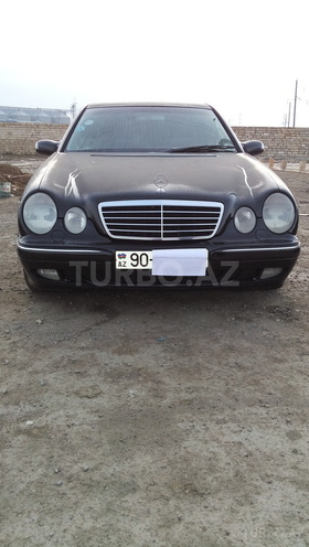 Mercedes E 240 2000, 130,000 km - 2.4 л - Bakı