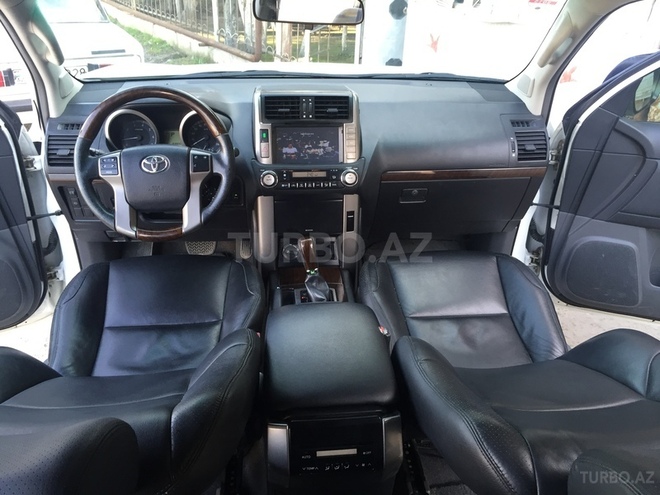 Toyota Prado 2010, 79,000 km - 2.7 l - Bakı