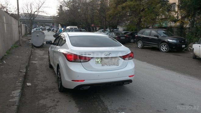 Hyundai Elantra 2014, 39,500 km - 1.8 l - Bakı