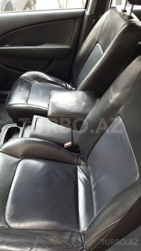 Mitsubishi Outlander 2003, 130,000 km - 2.4 l - Bakı