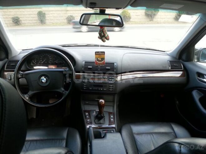 BMW 320 2001, 134,000 km - 2.2 л - Bakı