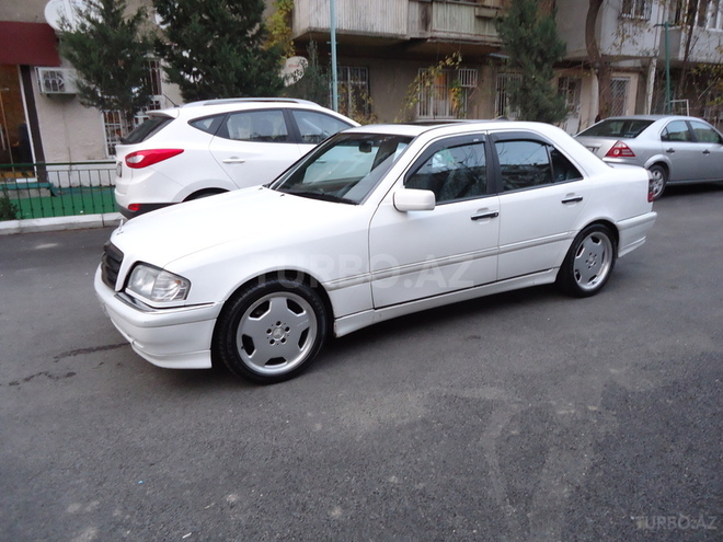 Mercedes C 230 2000, 126,754 km - 2.3 л - Bakı