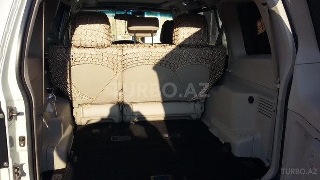 Mitsubishi Pajero 2007, 130,000 km - 3.0 l - Bakı
