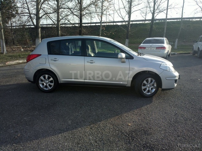 Nissan Tiida 2010, 163,000 km - 1.6 l - Bakı