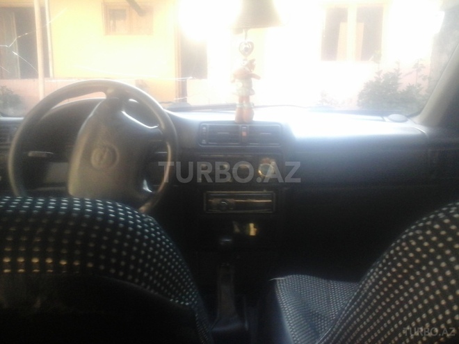 Opel Vectra 1995, 1,000 km - 1.6 л - Zaqatala