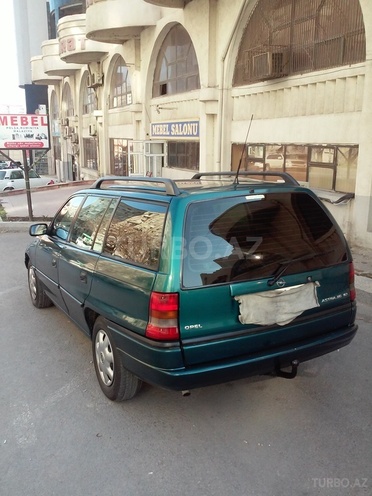 Opel Astra 1996, 256,000 km - 1.6 l - Bakı