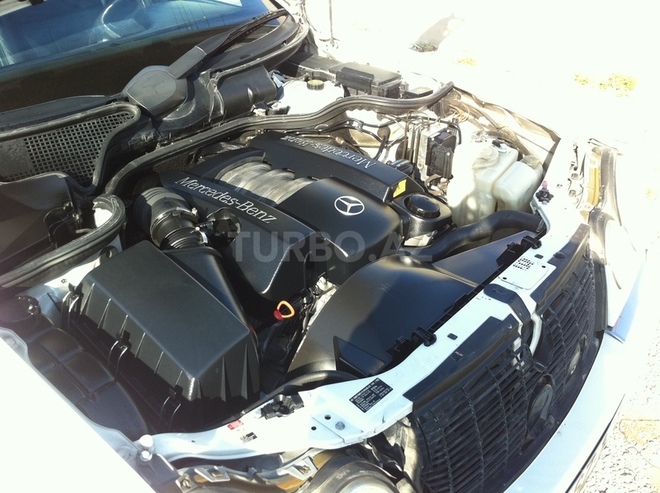 Mercedes E 320 1998, 204,000 km - 3.2 l - Bakı