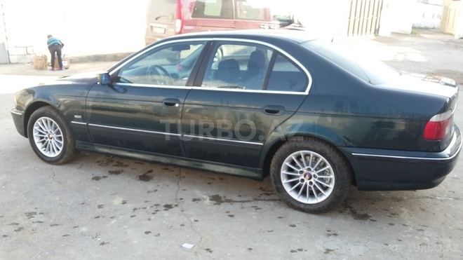 BMW 528 1998, 200,000 km - 2.8 l - Bakı
