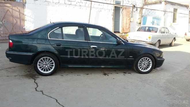 BMW 528 1998, 200,000 km - 2.8 l - Bakı