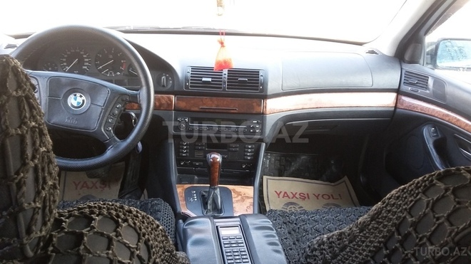 BMW 528 1998, 200,000 km - 2.8 l - Bakı