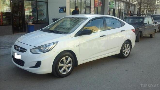 Hyundai Accent 2012, 43,000 km - 1.4 l - Sumqayıt