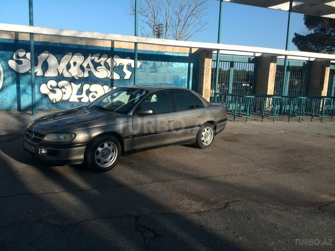 Opel Omega 1998, 230,000 km - 2.0 l - Sumqayıt