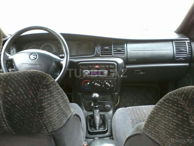 Opel Vectra 1996, 380,000 km - 2.0 л - Sumqayıt