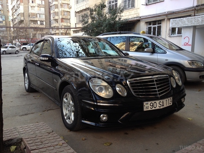 Mercedes E 270 2002, 320,000 km - 2.7 л - Bakı