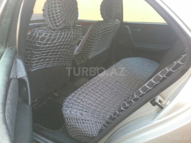 Mercedes E 240 1998, 300,000 km - 2.4 л - Bakı