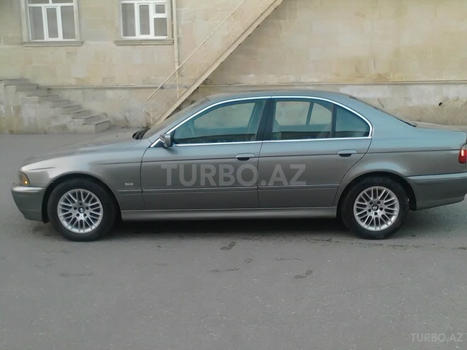 BMW 530 2003, 230,000 km - 3.0 l - Bakı