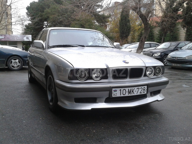 BMW 520 1991, 360,000 km - 2.0 l - Bakı