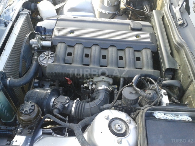BMW 520 1991, 360,000 km - 2.0 l - Bakı