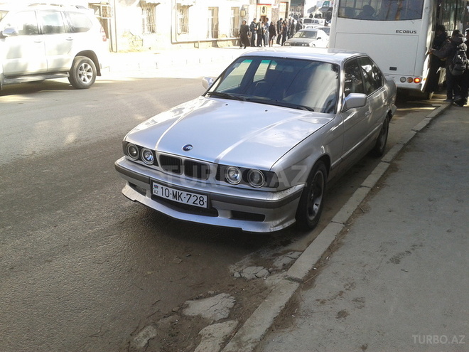 BMW 520 1991, 360,000 km - 2.0 l - Bakı