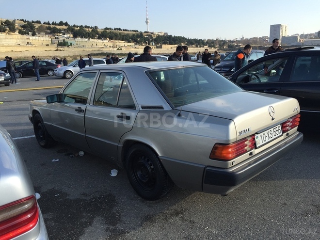 Mercedes 190 1989, 312,628 km - 2.0 l - Bakı