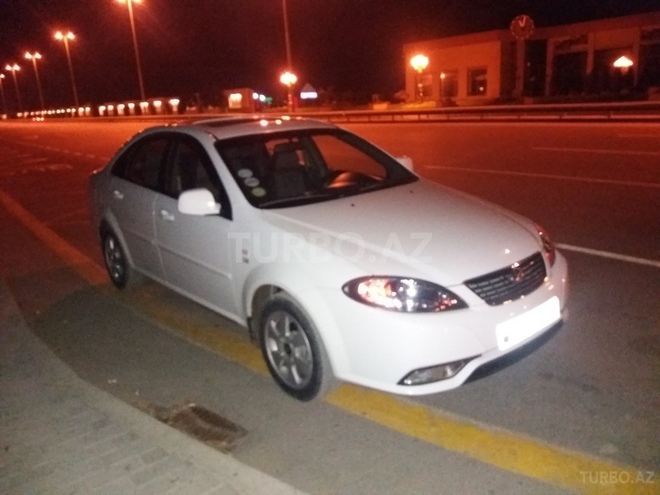 Daewoo Gentra 2014, 35,000 km - 0.2 l - Balakən
