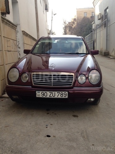 Mercedes E 230 1995, 430,000 km - 2.3 l - Bakı