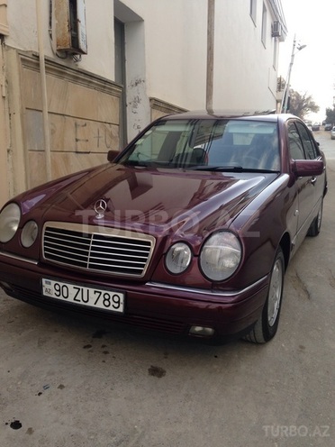 Mercedes E 230 1995, 430,000 km - 2.3 l - Bakı