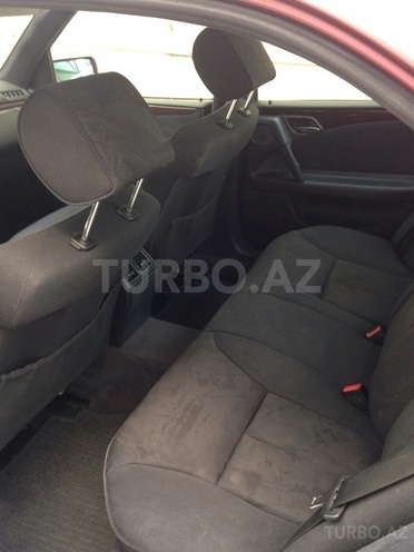 Mercedes E 230 1995, 430,000 km - 2.3 l - Bakı