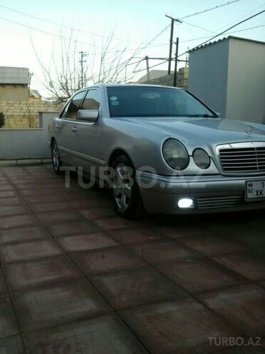 Mercedes E 320 1997, 262,435 km - 3.2 l - Sumqayıt