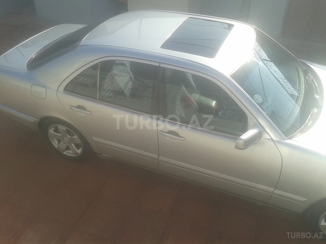 Mercedes E 320 1997, 262,435 km - 3.2 l - Sumqayıt