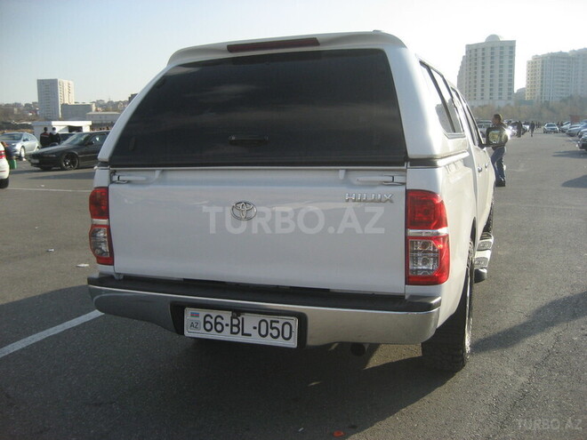 Toyota Hilux 2012, 65,000 km - 2.0 л - Bakı