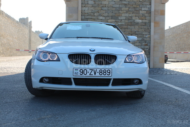 BMW 525 2004, 214,000 km - 2.5 l - Bakı