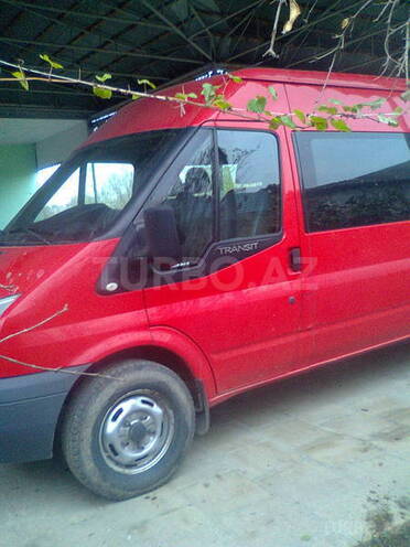 Ford Transit 2007, 260,000 km - 2.4 l - Kürdəmir