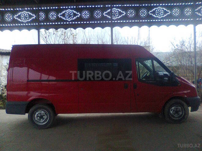 Ford Transit 2007, 260,000 km - 2.4 l - Kürdəmir