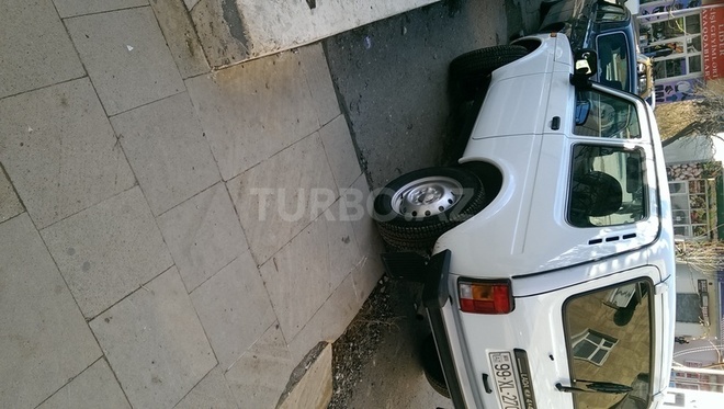 LADA (VAZ) Niva 2015, 5,600 km - 1.7 l - Bakı