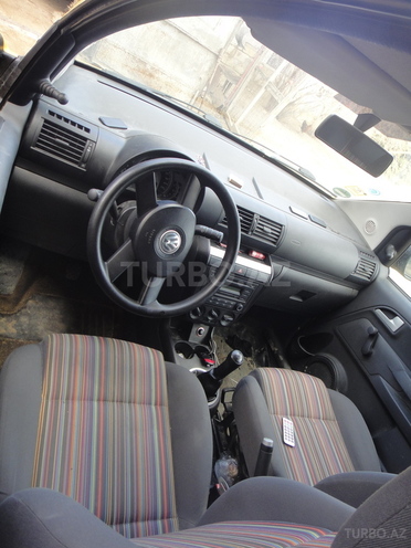 Volkswagen Golf 2005, 12,000 km - 1.0 l - Bakı