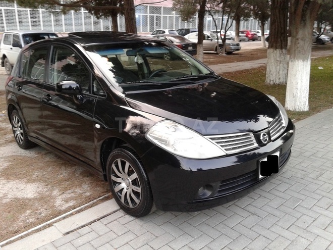 Nissan Tiida 2007, 193,600 km - 1.8 л - Sumqayıt