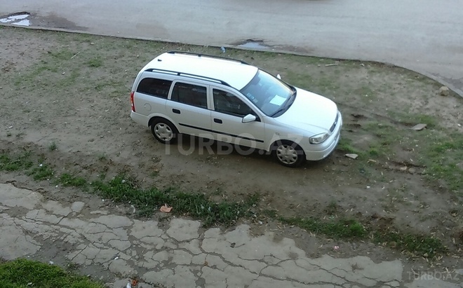 Opel Astra 2002, 167,167 km - 1.6 l - Bakı