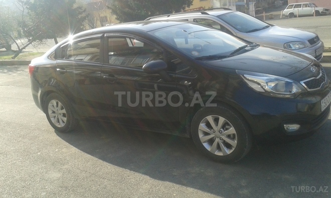 Kia Rio 2013, 600,000 km - 1.4 l - Bakı