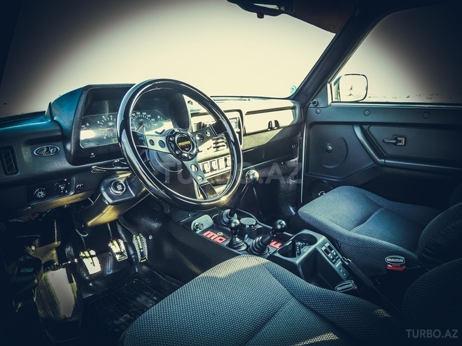 LADA (VAZ) Niva 2014, 18,000 km - 1.7 l - Zaqatala