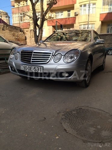 Mercedes E 220 2008, 213,000 km - 2.2 l - Bakı