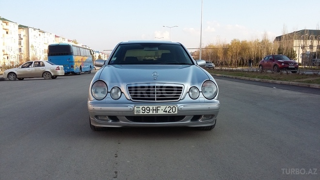 Mercedes E 240 2000, 183,000 km - 2.4 l - Bakı