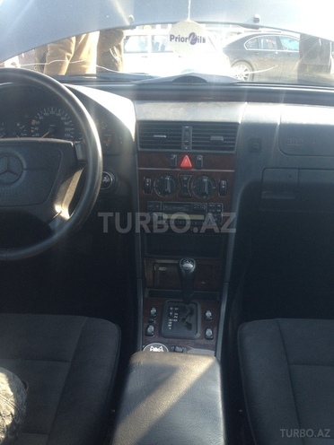 Mercedes C 200 1997, 310,000 km - 2.0 l - Sumqayıt