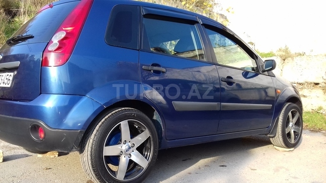 Ford Fiesta 2006, 110,000 km - 1.4 l - Bakı